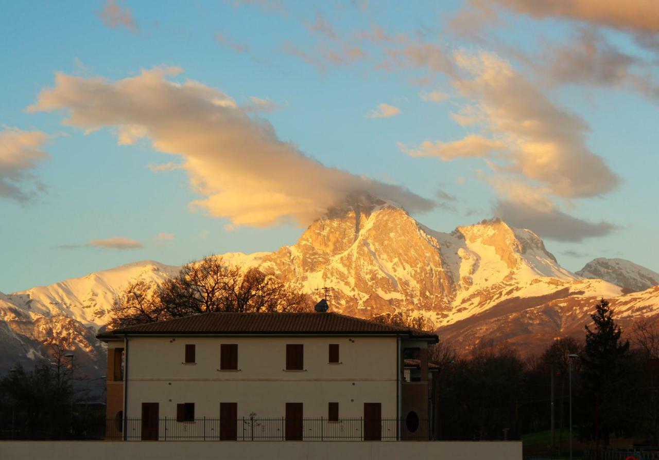 Residence Stella Del Gran Sasso Colledara 외부 사진