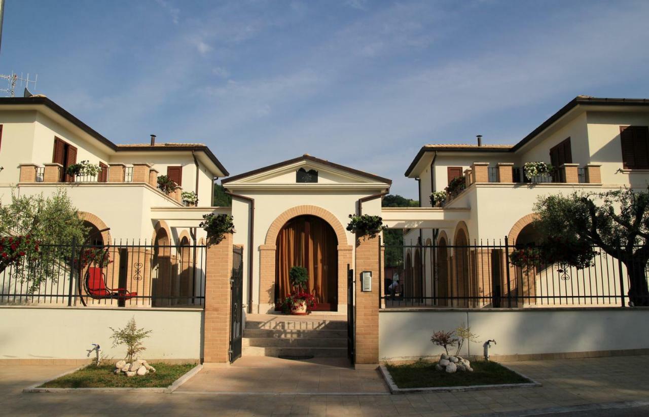 Residence Stella Del Gran Sasso Colledara 외부 사진