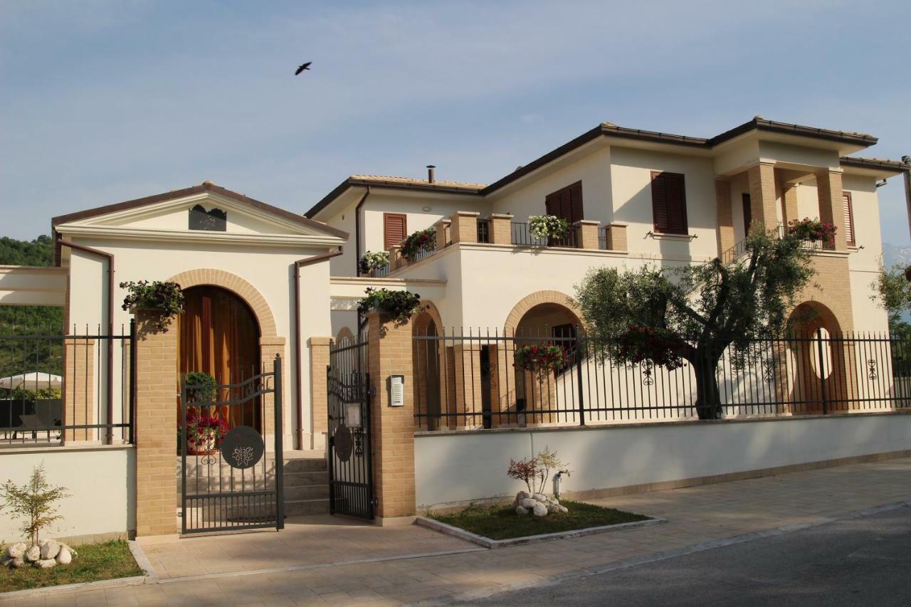Residence Stella Del Gran Sasso Colledara 외부 사진