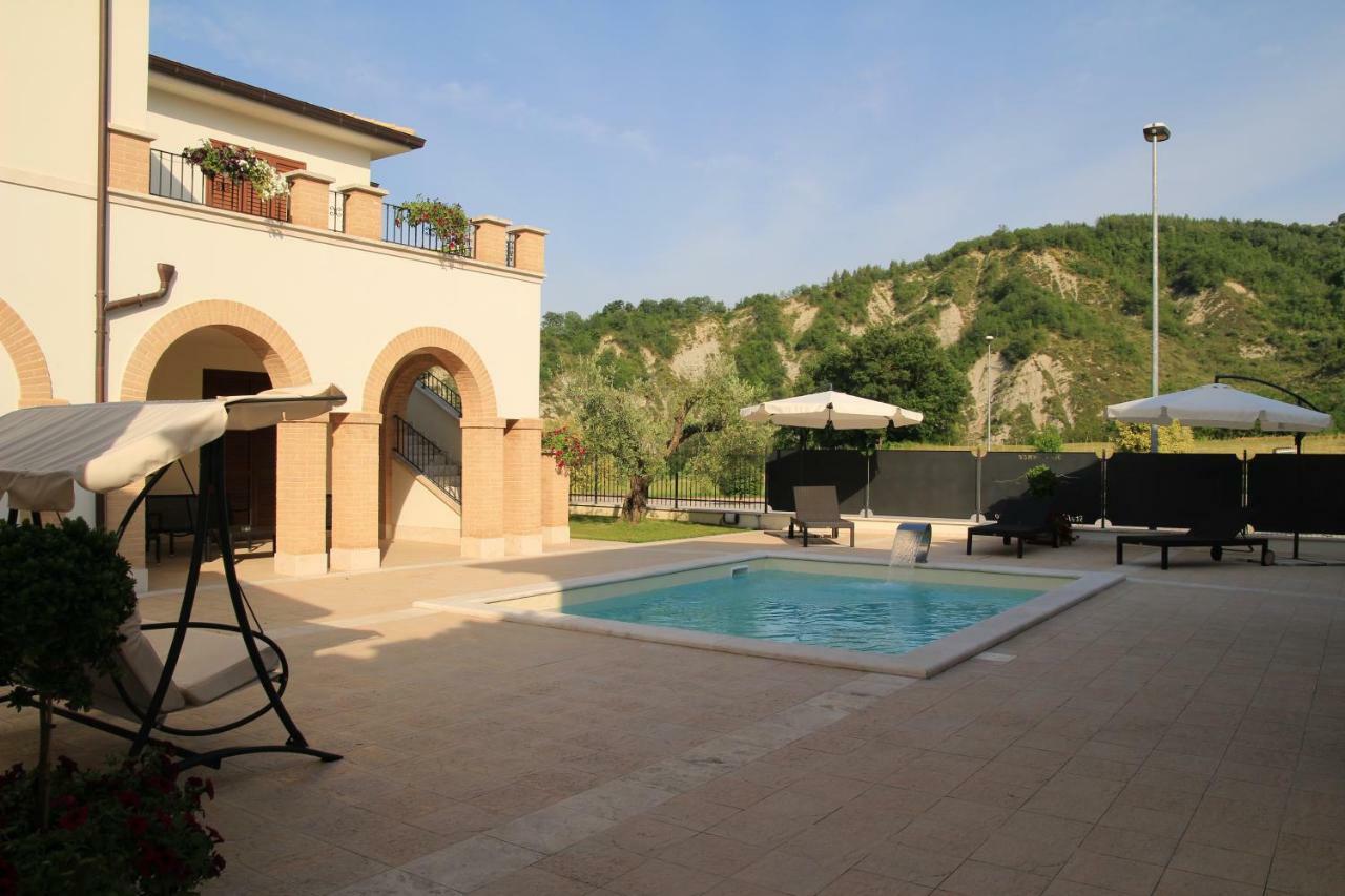 Residence Stella Del Gran Sasso Colledara 외부 사진