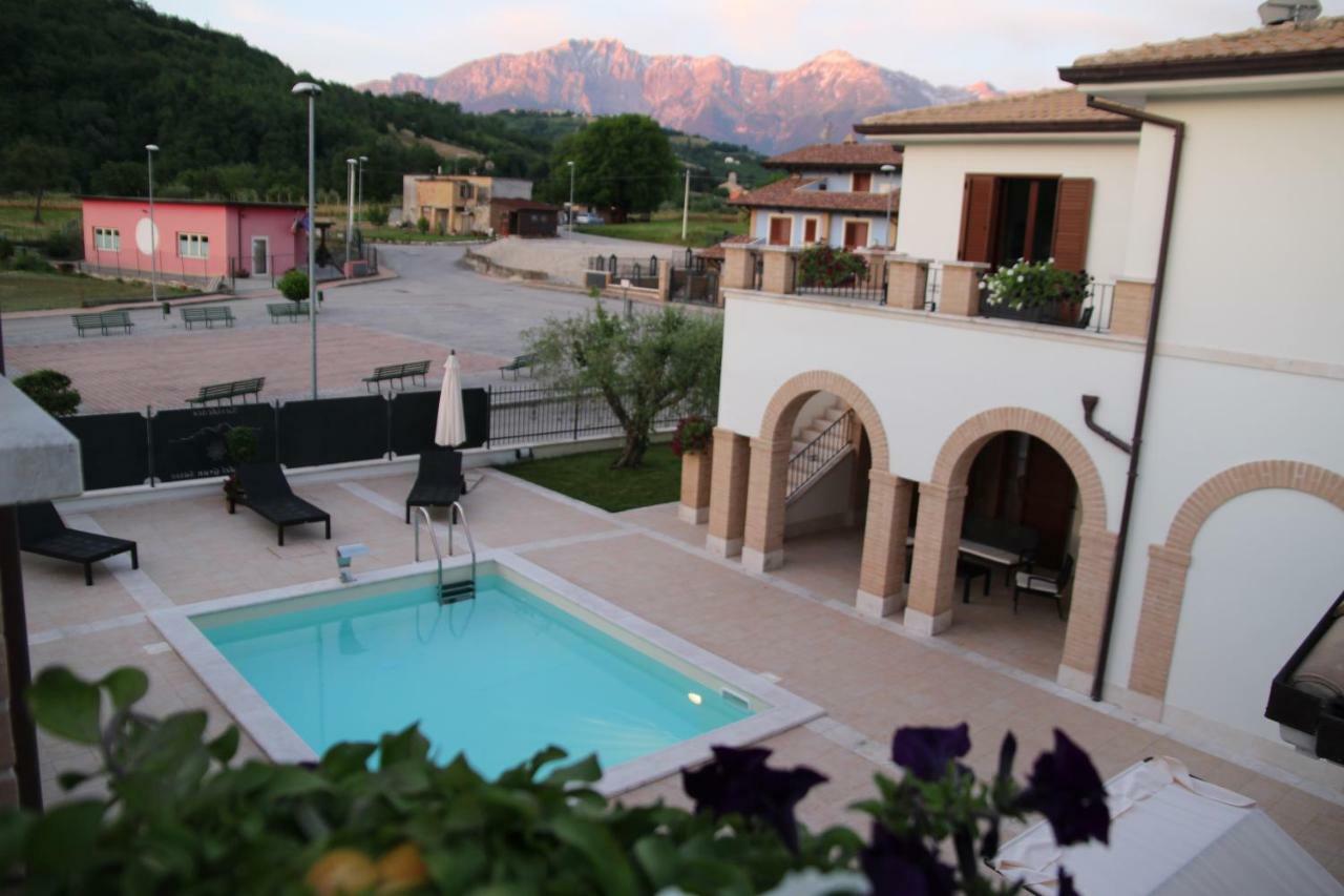 Residence Stella Del Gran Sasso Colledara 외부 사진