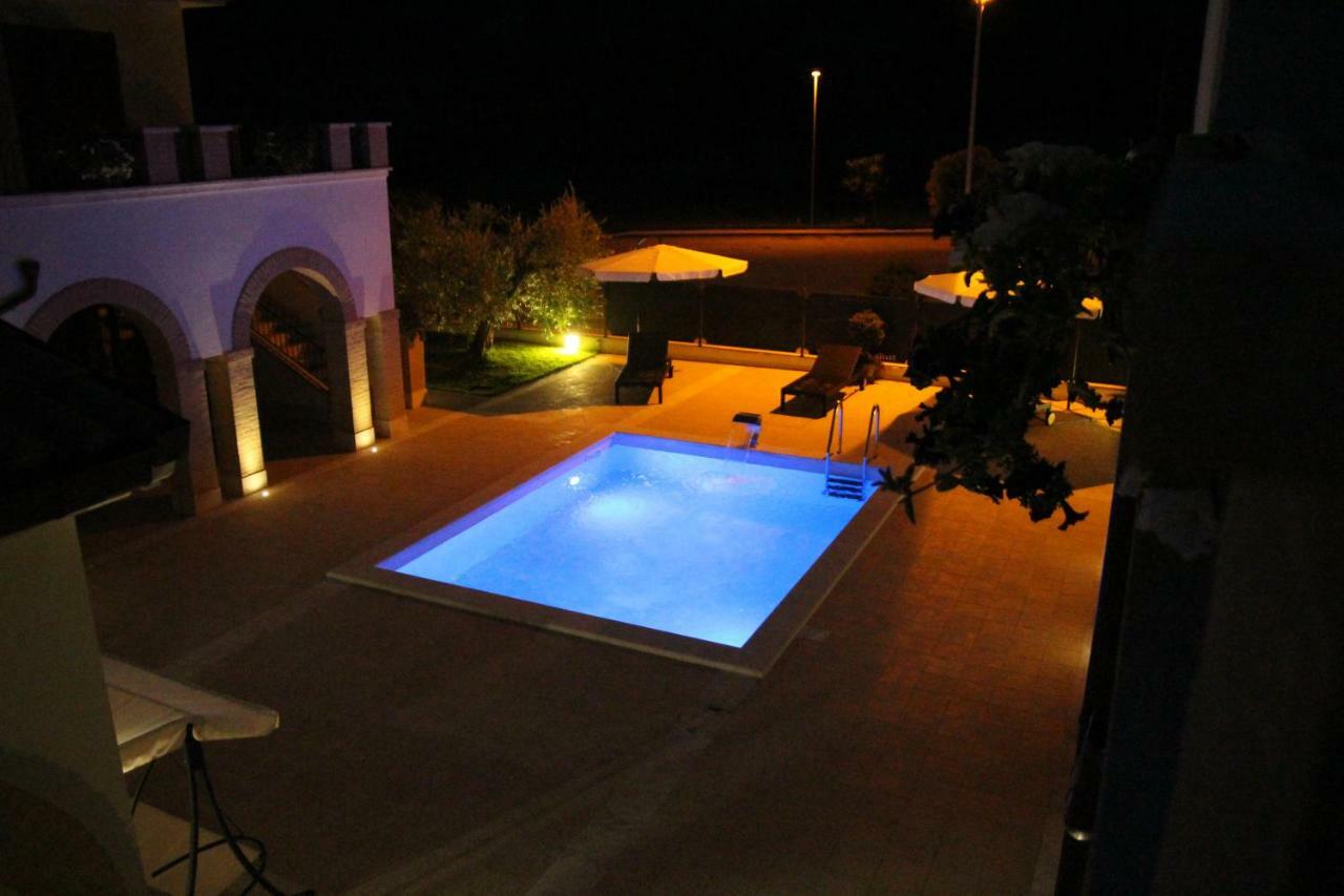 Residence Stella Del Gran Sasso Colledara 외부 사진
